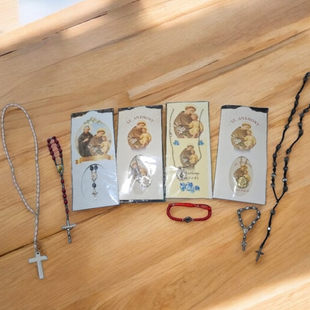✝️Religious Bundle Prayer Rosary Necklaces St Anthony Crucifix Jesus Cross - Picture 5 of 16